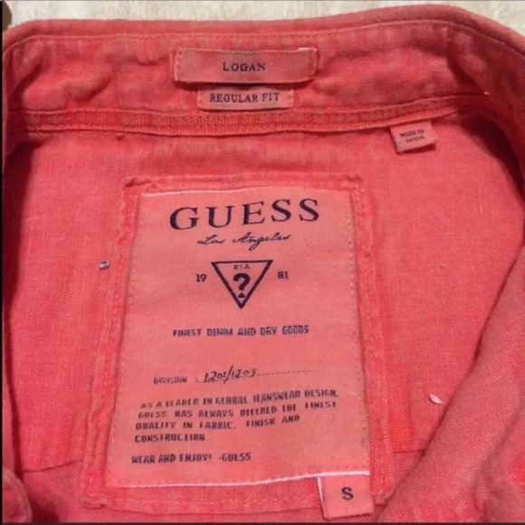 Guess Men's Button Down Long Sleeve Shirt Size Small - Picture 4 of 7